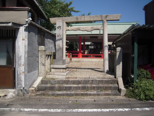 市神社３